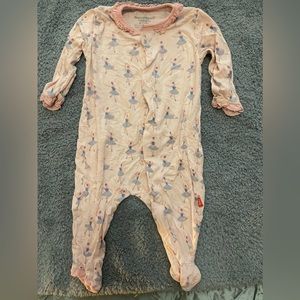 Magnetic Me 0-3 months ballerina 🩰 sleeper